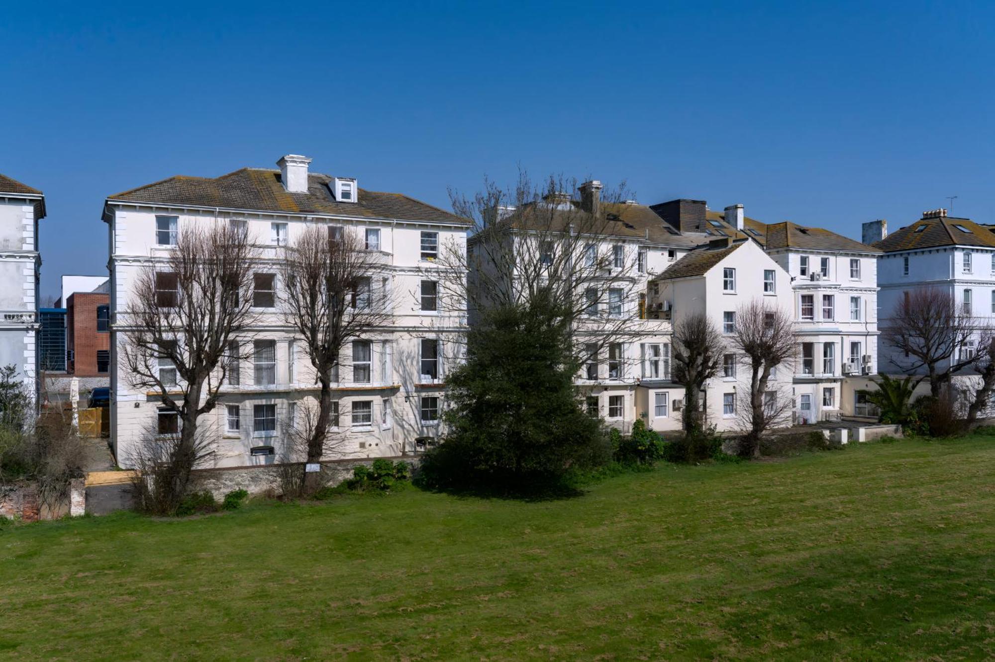 Osborne Aparthotel Истбурн Экстерьер фото